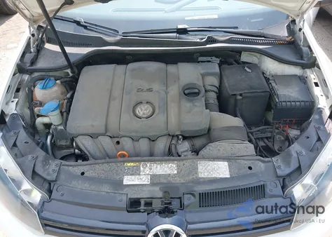 2013 Volkswagen Golf 2.5L 4-Door z USA, uszkodzony, nr VIN WVWDB7AJ1DW134403